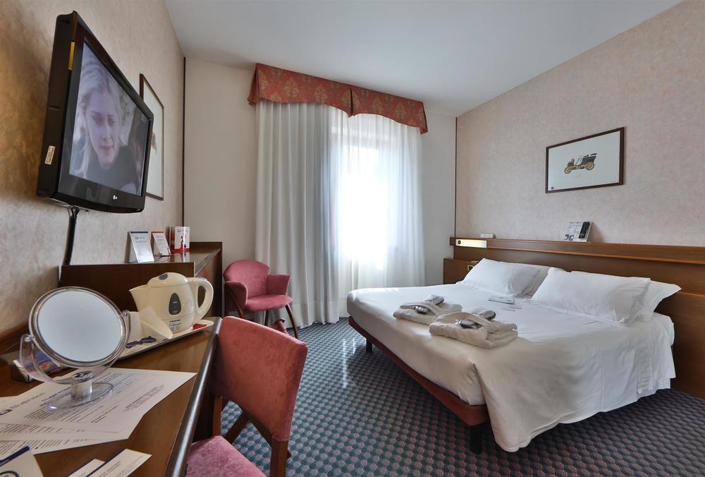 Best Western Hotel Cristallo Ровіго Екстер'єр фото