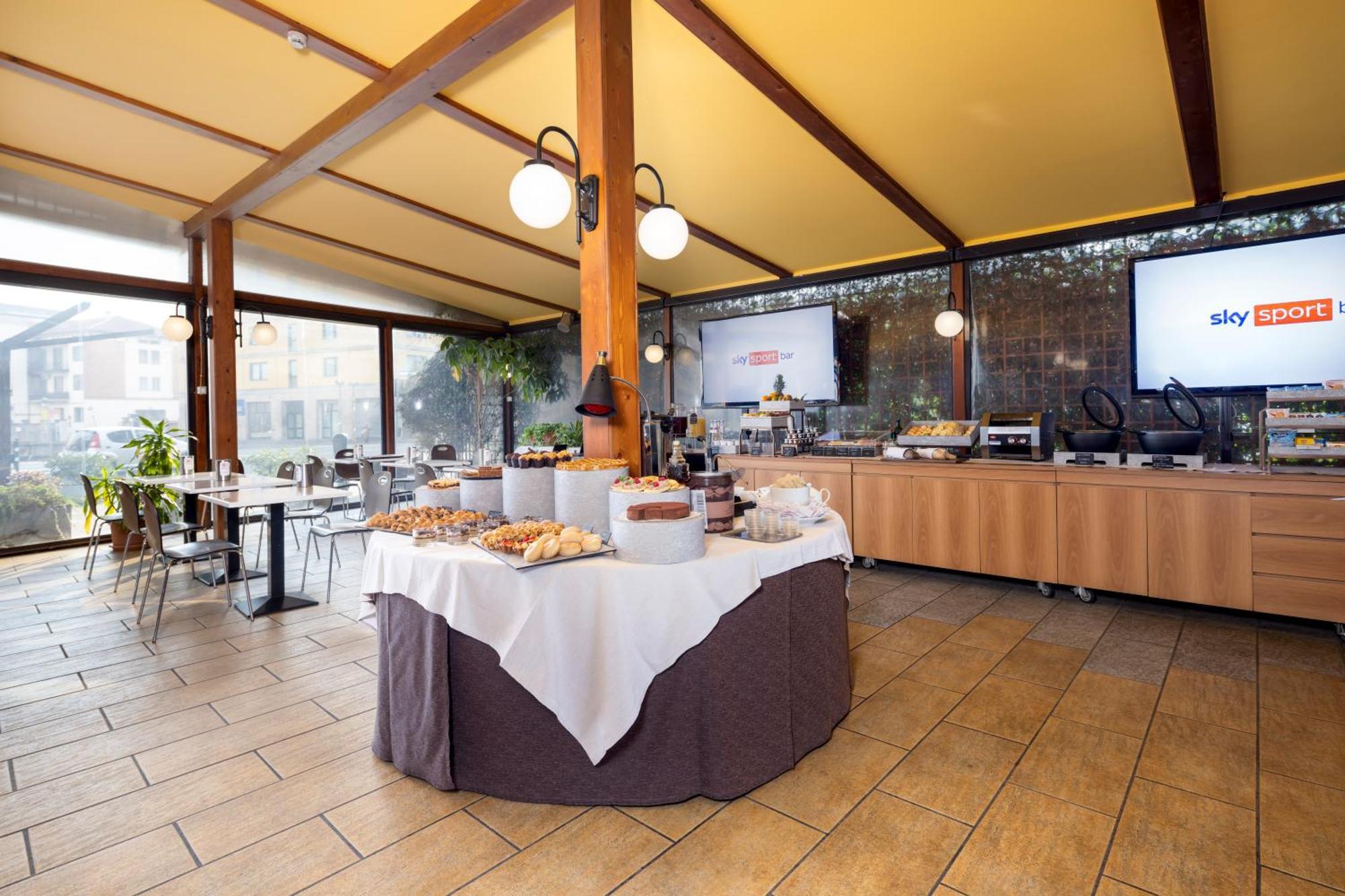 Best Western Hotel Cristallo Ровіго Екстер'єр фото